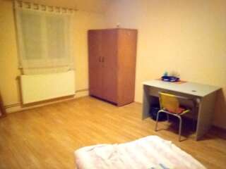 Кемпинги CASA cu curte Брашов-7